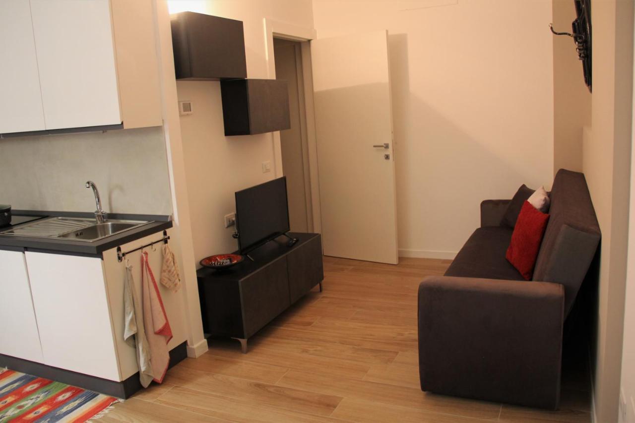 The Blue Nest - Red Apartment Near 5 Terre La Spezia Eksteriør billede